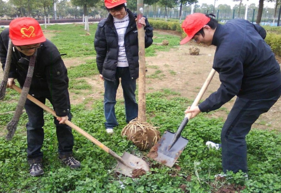 鑫業潤滑油植樹節